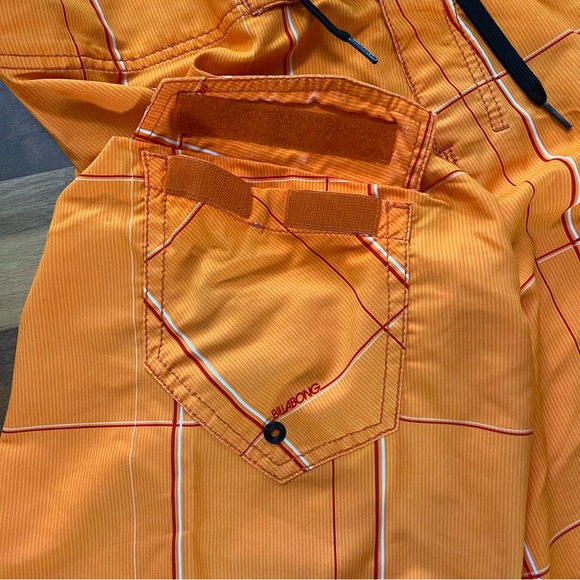 Billabong Platinum Men’s Orange Plaid Board Shorts Size 32 Waist - Picture 5 of 7